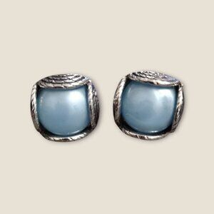Vintage Silver Tone Cuff Links With Blue Cabochon Center & Textured Rope Detaili